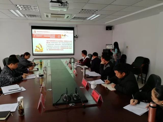 ����ɽ��ί:��һʱ����֯ѧϰ��취