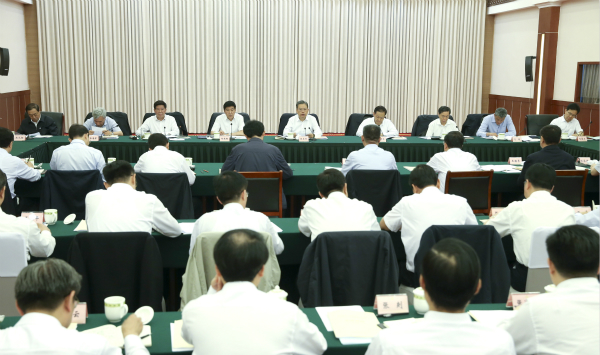 ���ּ�:�ᶨ���������Ѳ�Ӽ��ά��ϰ��ƽ����Ǻ��ĵ�λά��������Ȩ���ͼ���ͳһ�쵼